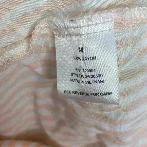 Olive and Oak Womens Cropped Front Tie Stripped Shirt Size  Medium - Picture 6 of 6